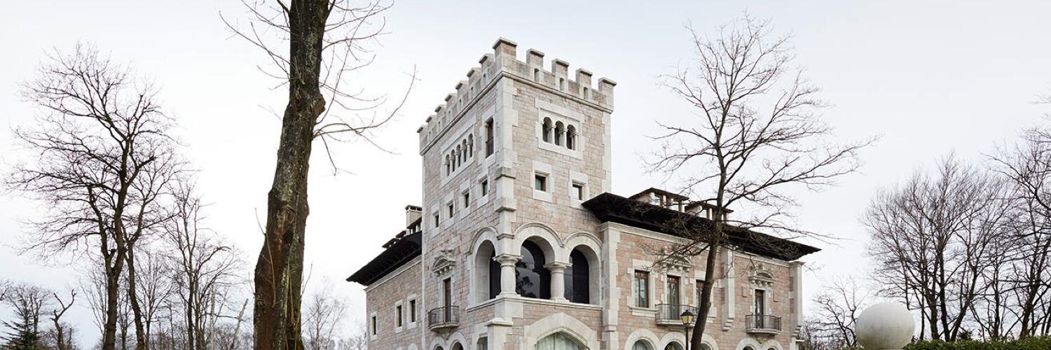Castillo La Zoreda banner