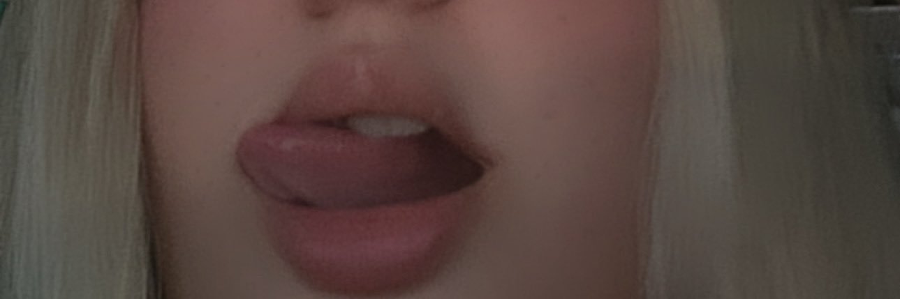 karinanieda's profile banner image