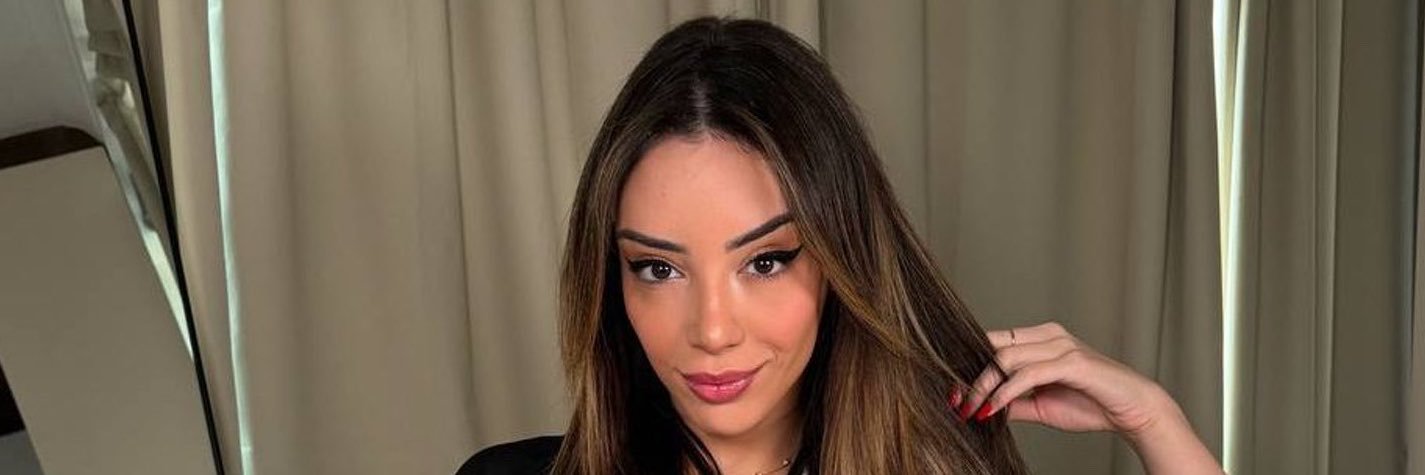 FuentesNisa's profile banner image