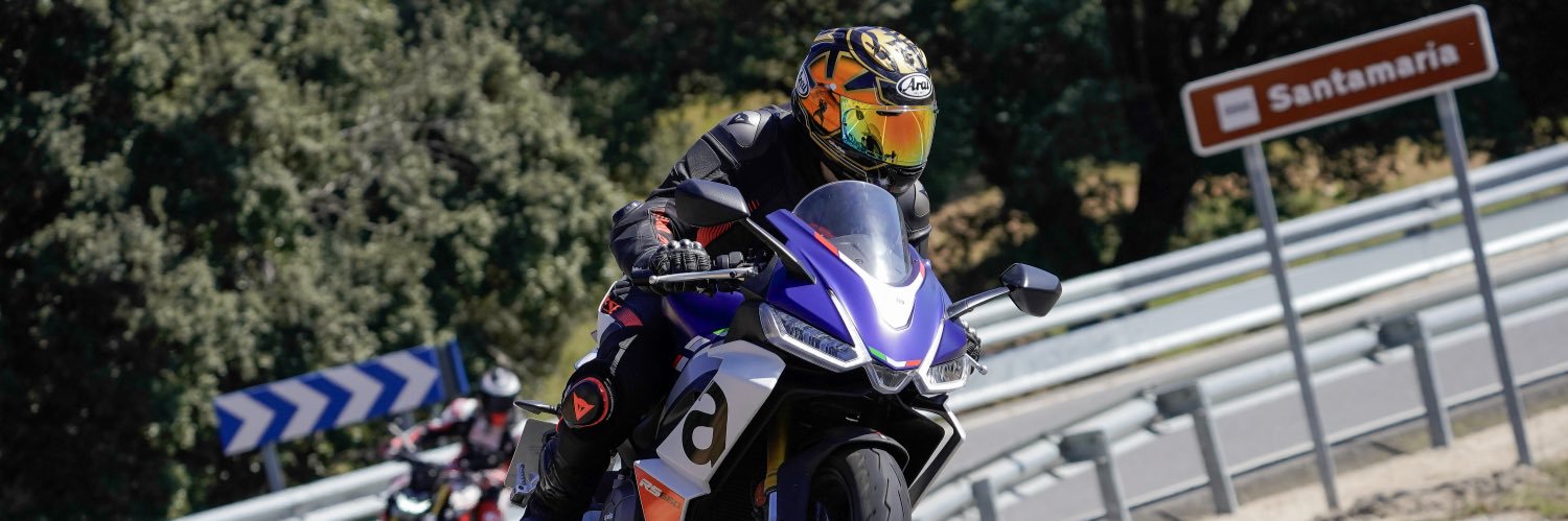 Agv31's profile banner image