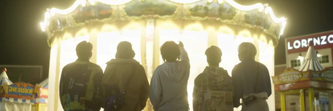 younimags's profile banner image