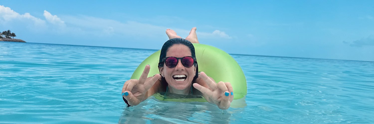 CamilaColombo's profile banner image