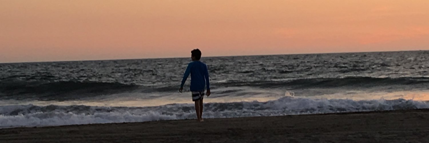 artmado's profile banner image
