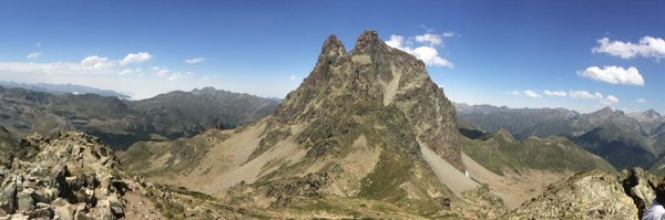 r1_d1 Profile Banner