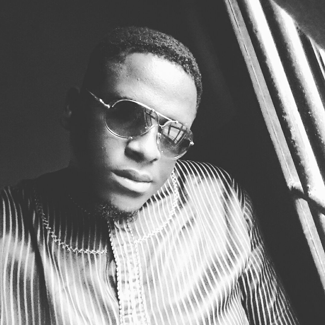 junior_dotun's profile banner image