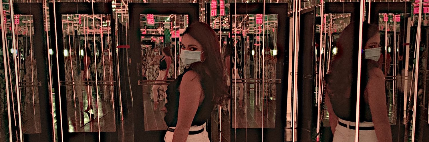 daniela_97_'s profile banner image