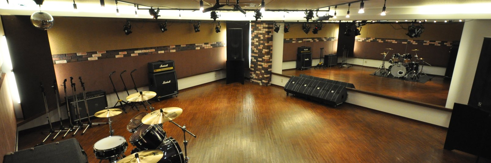 studioPACKS 船橋店 banner