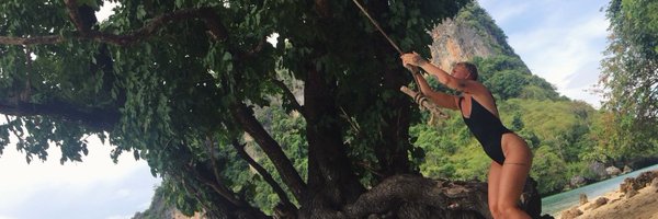 BethGiles4 Profile Banner