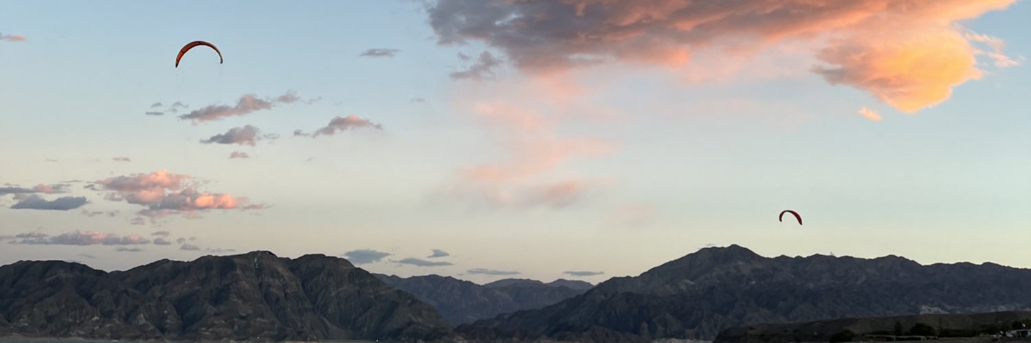 macarenvb's profile banner image