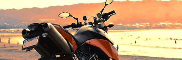 j54w Profile Banner