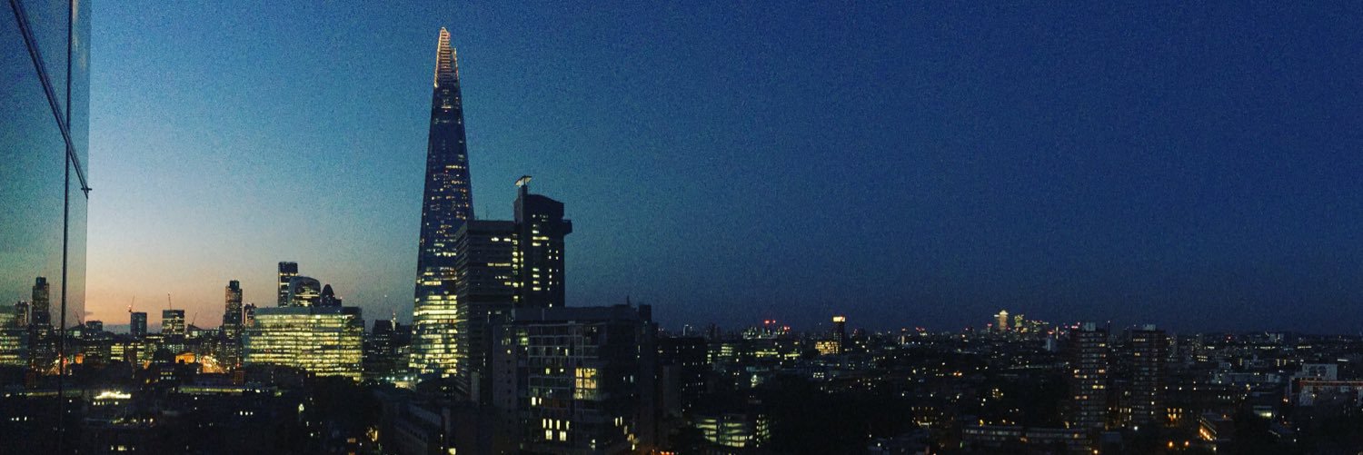 roxyfulton's profile banner image