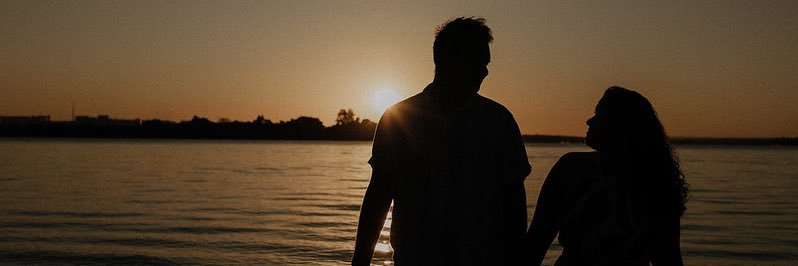 LariMartinsC's profile banner image