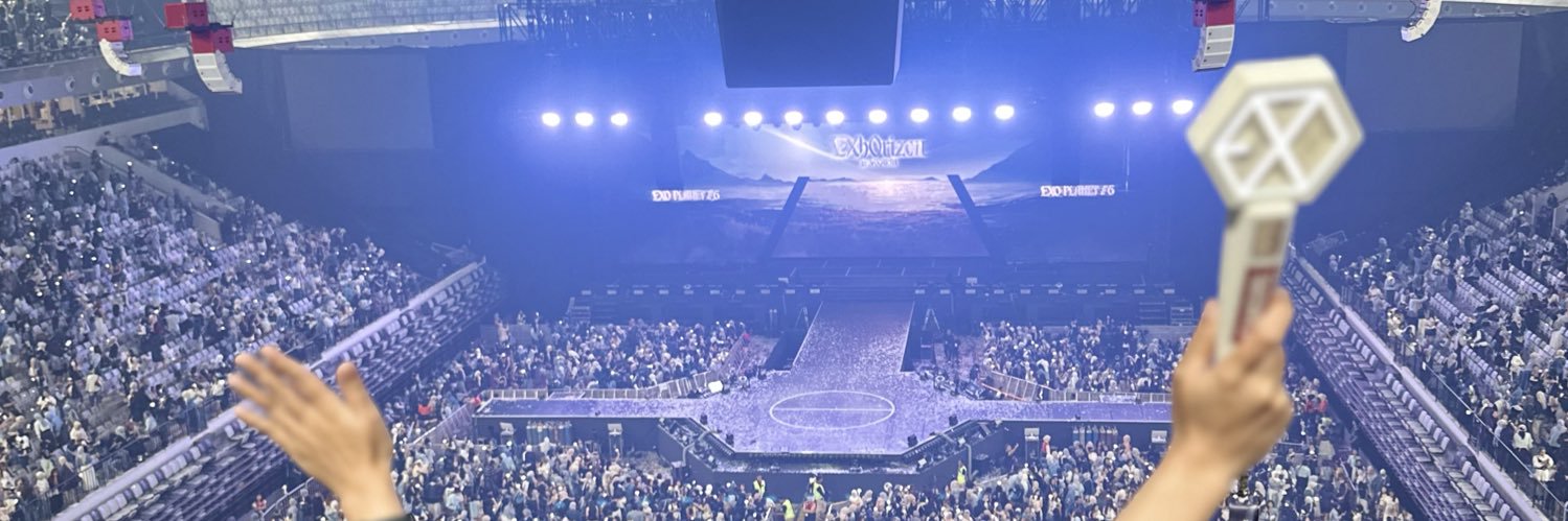 arynt3424's profile banner image