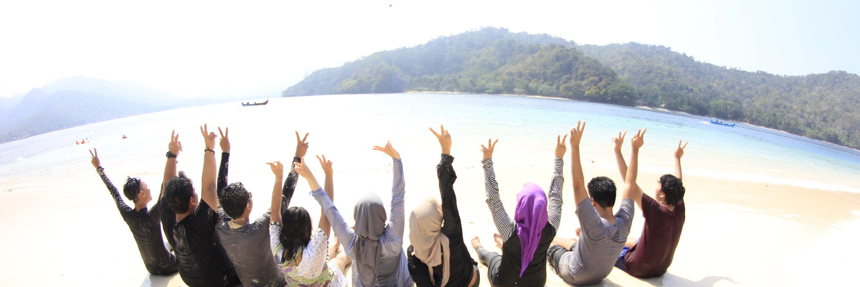 Intanizhaa's profile banner image