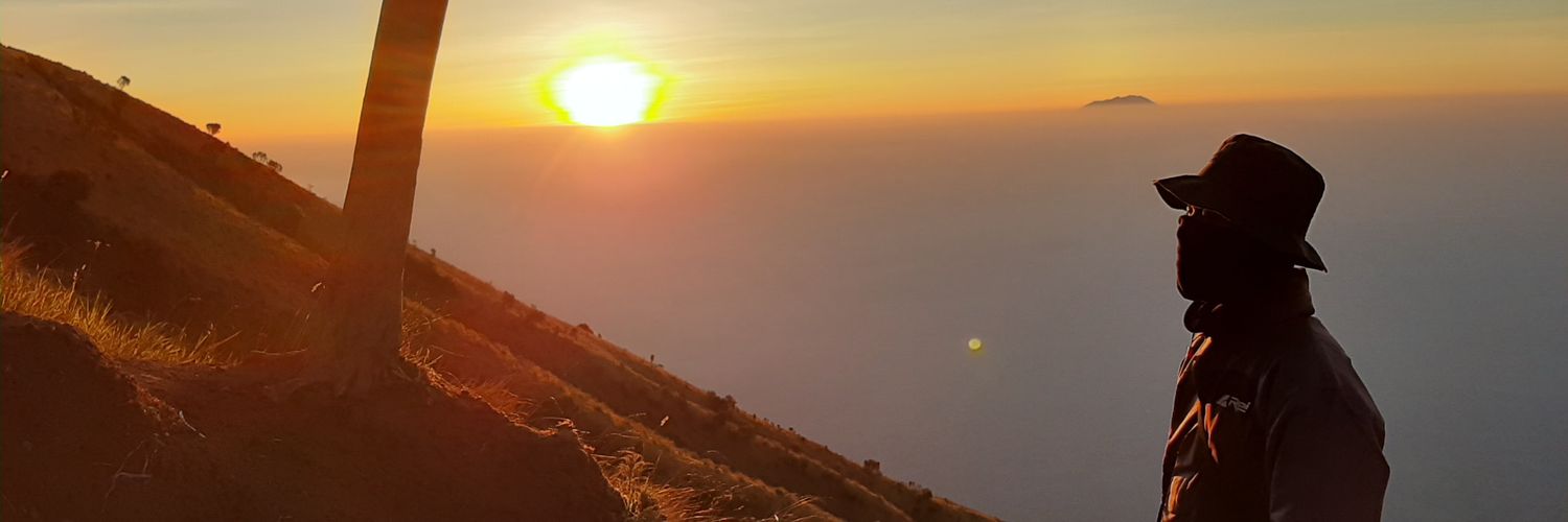 adnanfaris4's profile banner image