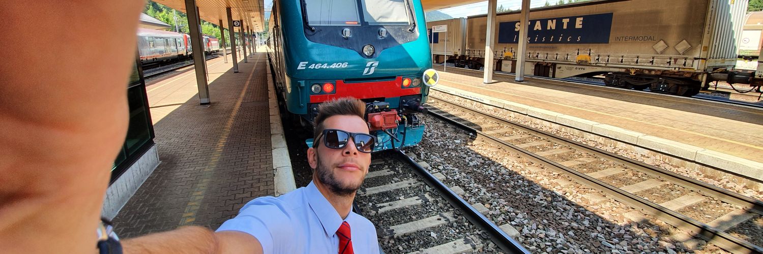 massigalloniem's profile banner image