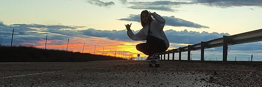 merimeer_'s profile banner image