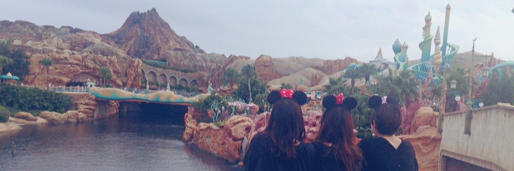 forever_0409's profile banner image