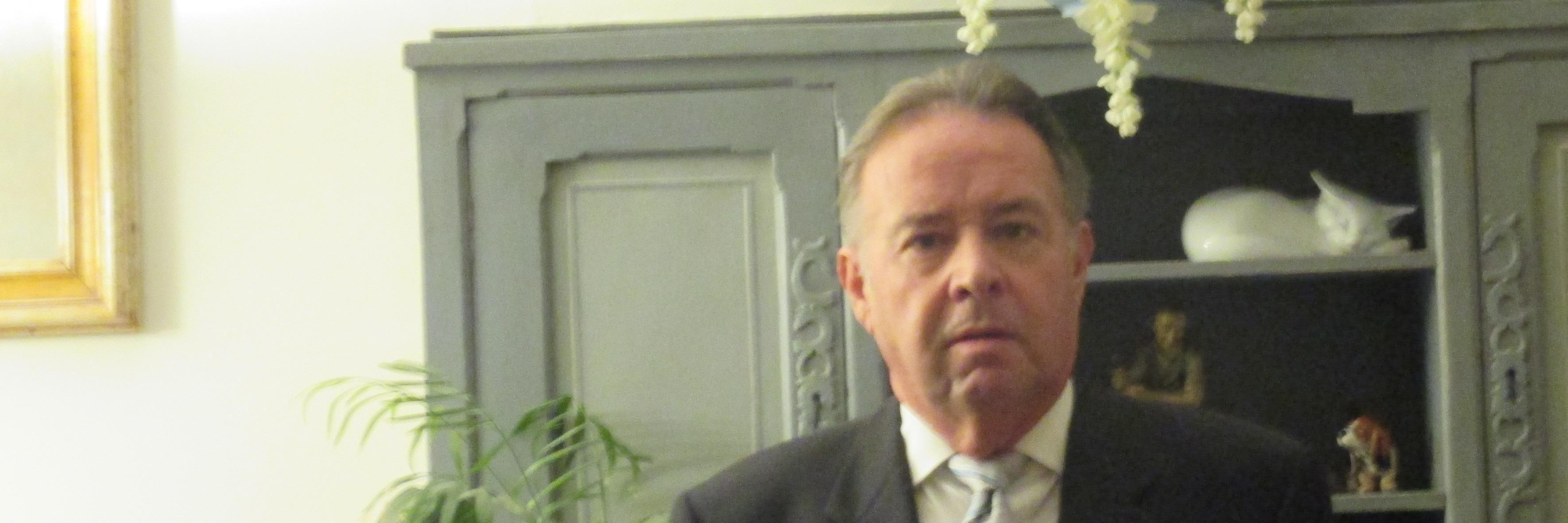 renzorelli's profile banner image