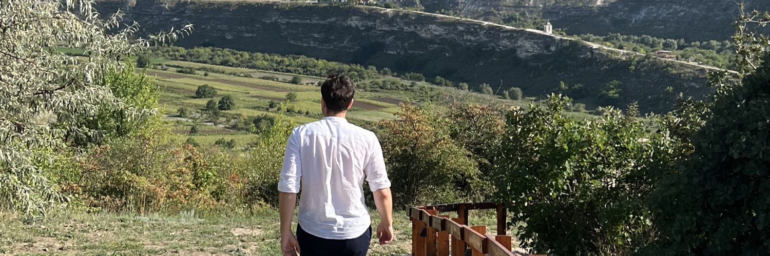 Władysław Krajewski banner