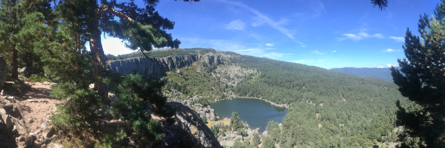 aurora_lloret's profile banner image