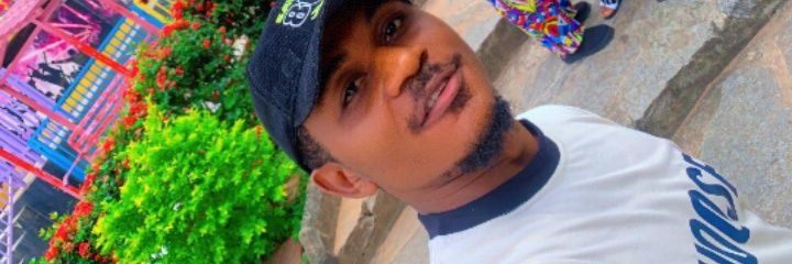 Clive🇨🇦 banner