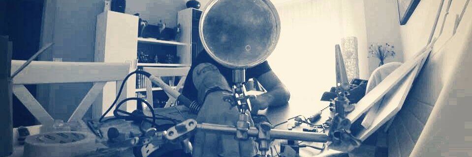 Alex Corvis💡🛠️📡 banner