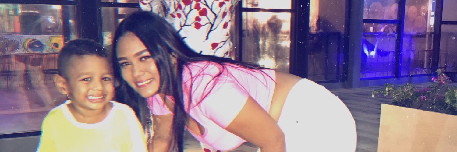 nathalyp_'s profile banner image