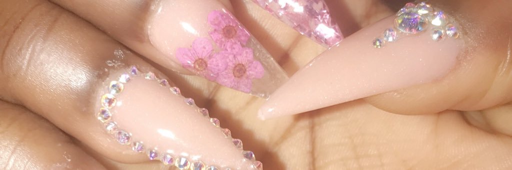 onekbri's profile banner image