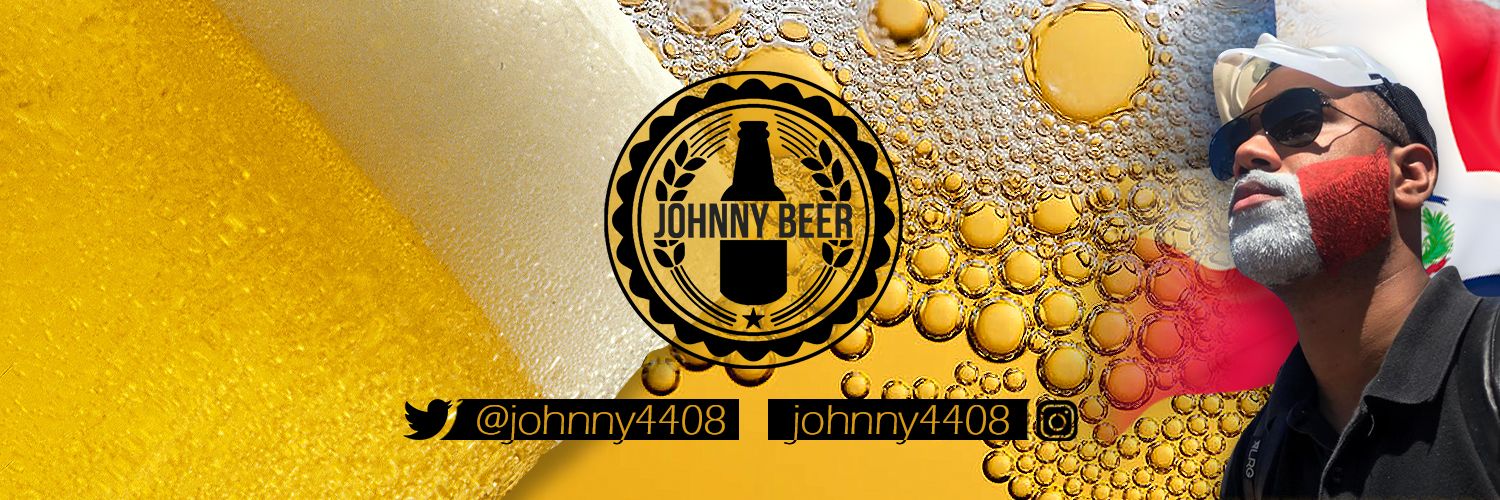 Twitter banner for @johnny4408