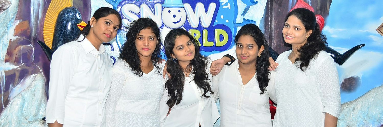ruchiijoshi's profile banner image