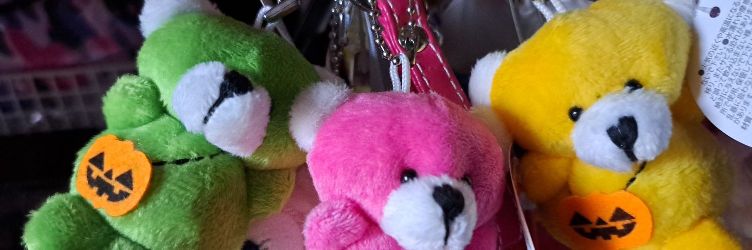 PinkStillat's profile banner image