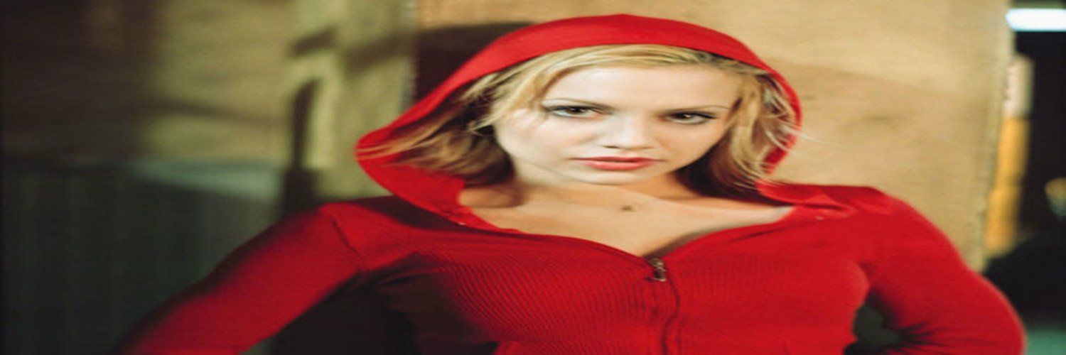 Precious_SaraLK's profile banner image