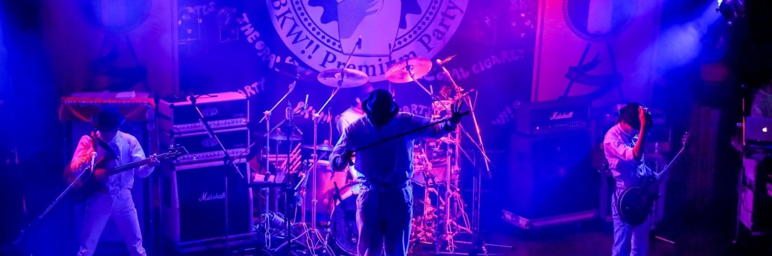 0407Tom's profile banner image