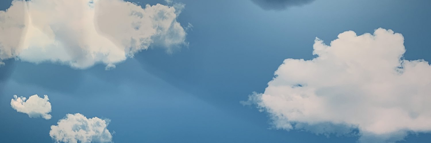 PopKampol's profile banner image
