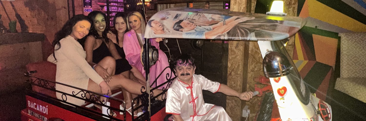 ellesutton99's profile banner image
