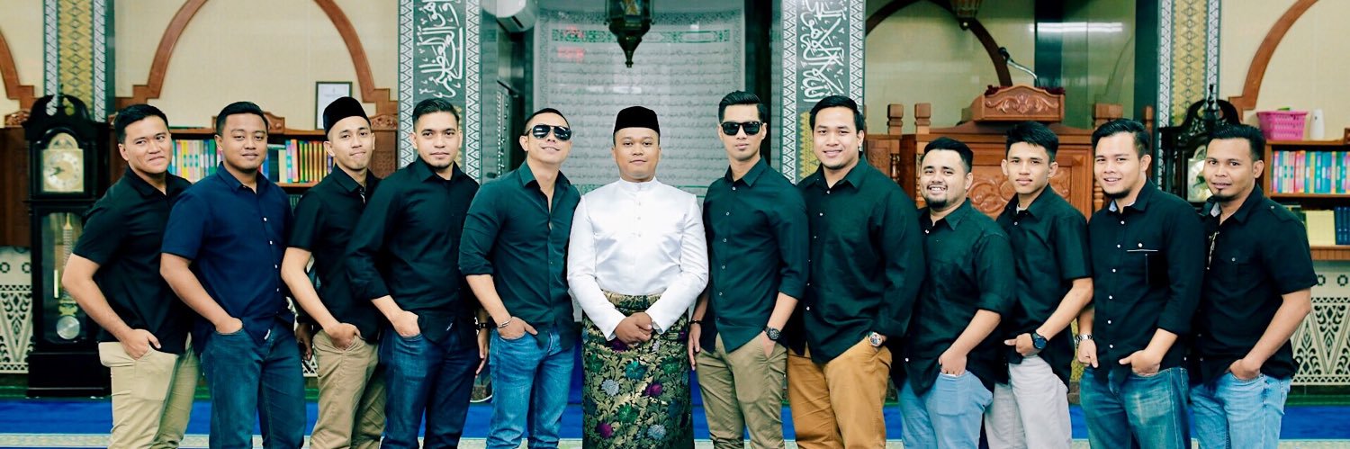 lq_z's profile banner image