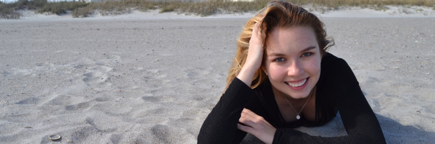 Rachealaclove's profile banner image