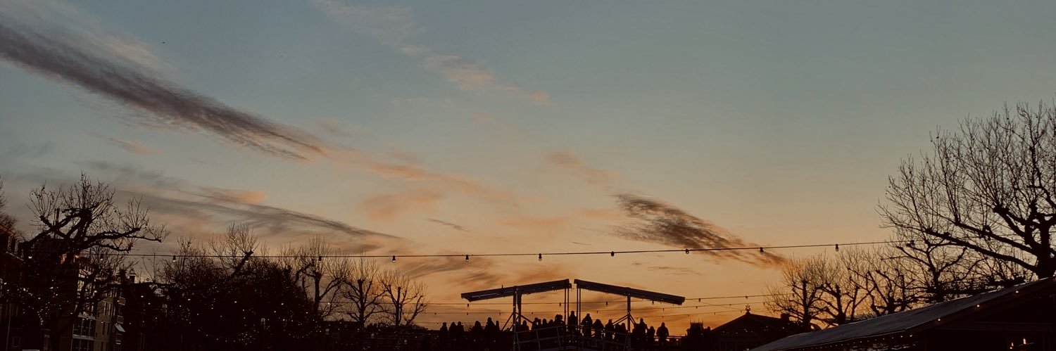 LauraSobr's profile banner image