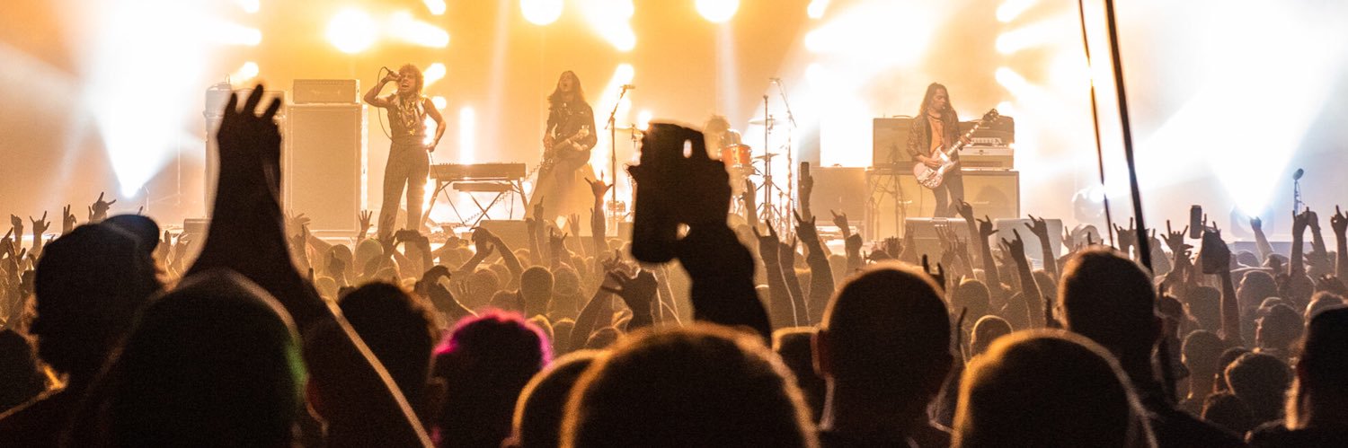 Impressive PR banner