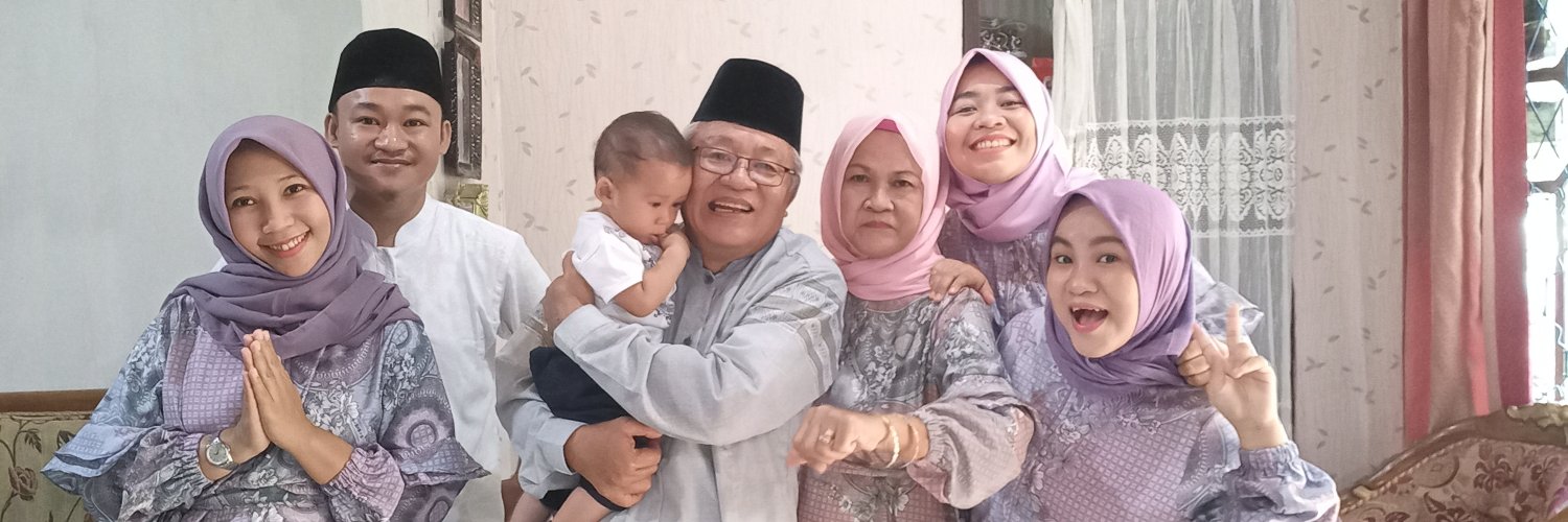 selaaaa59's profile banner image