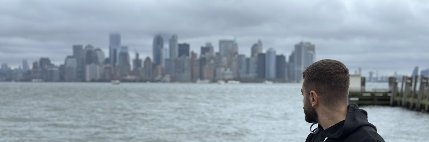 pedroav11's profile banner image
