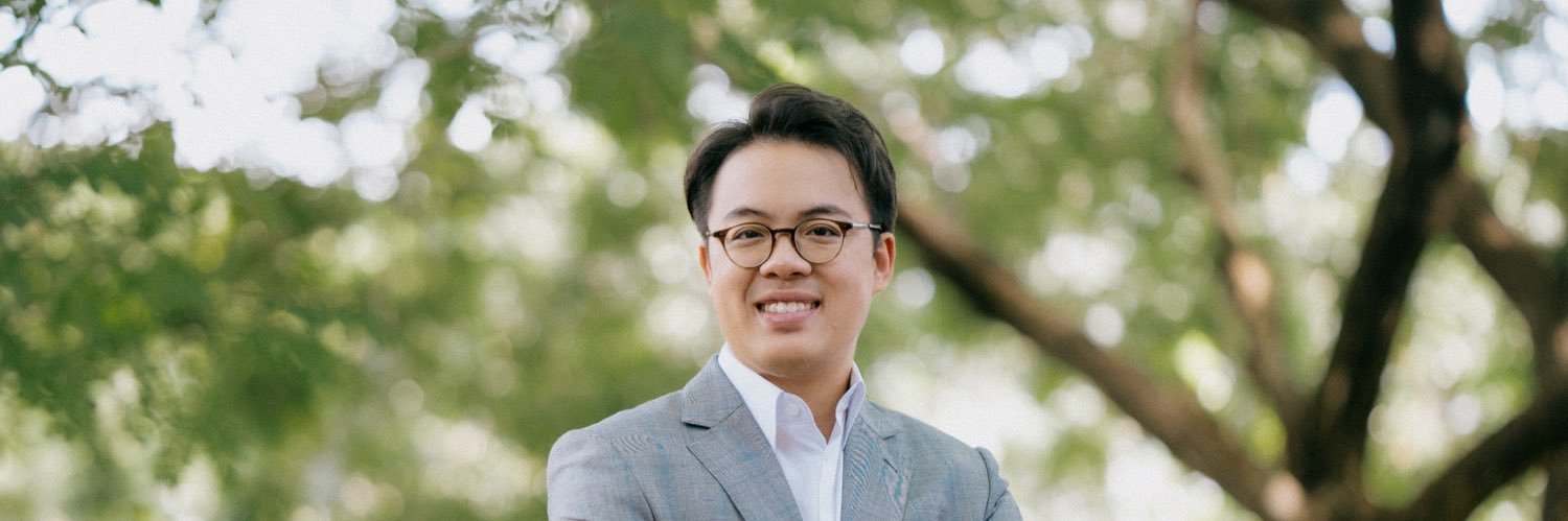 ตรีรัตน์ ศิริจันทโรภาส - Treerat Sirichantaropas banner