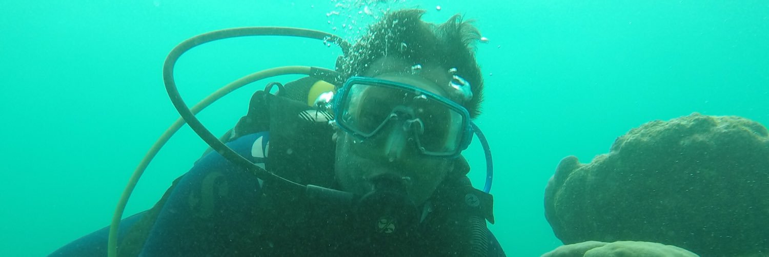 vineeth777's profile banner image