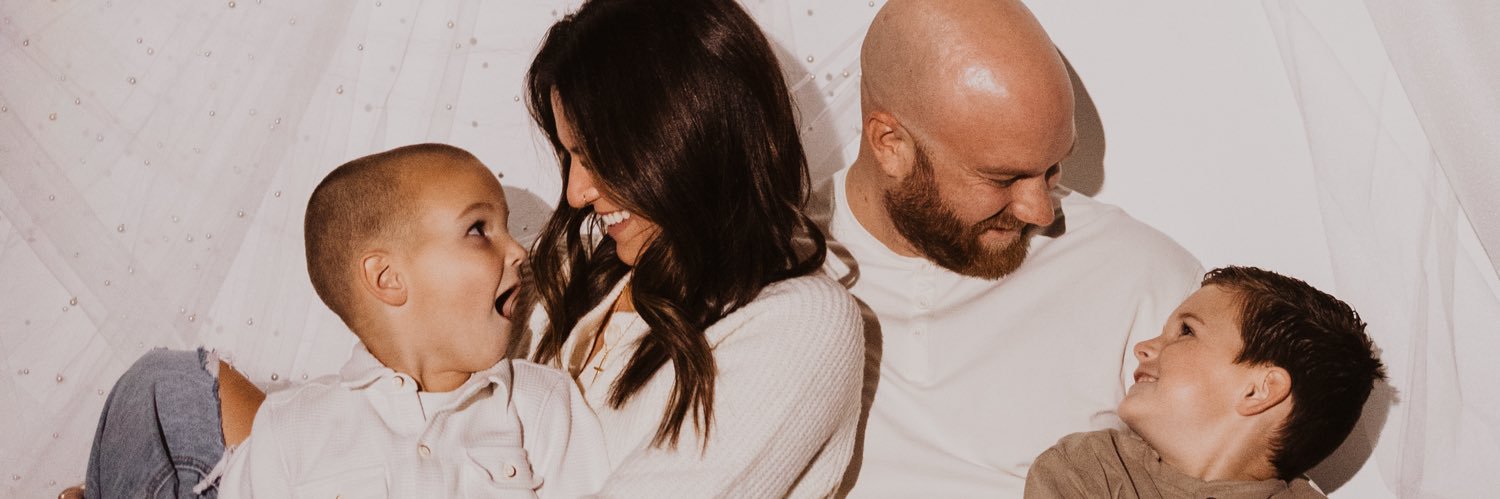 taylorawillard's profile banner image