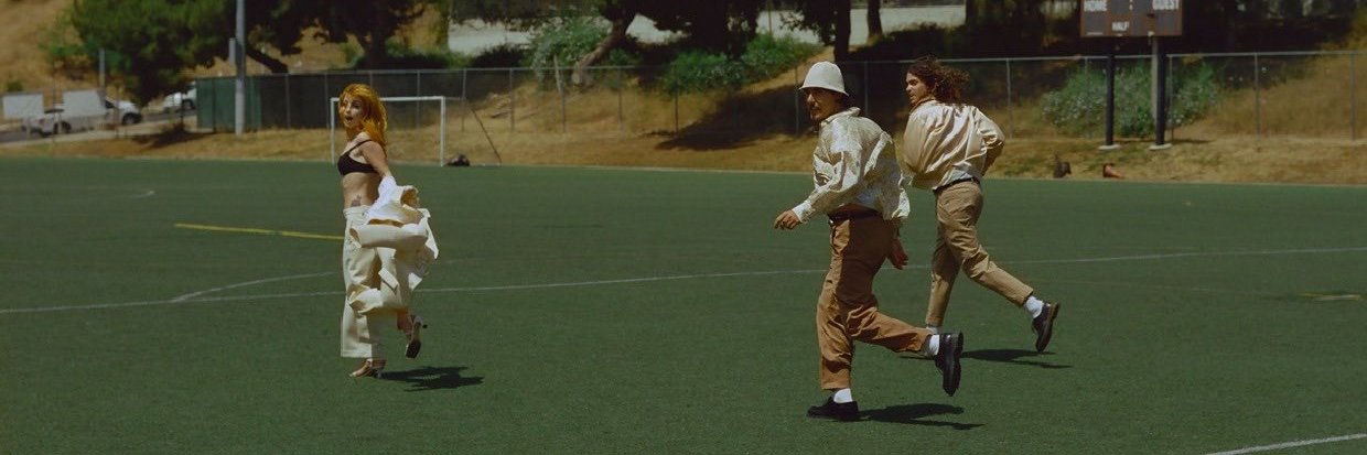 carou is not ok ★ banner