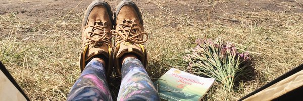 KikiEkaa Profile Banner