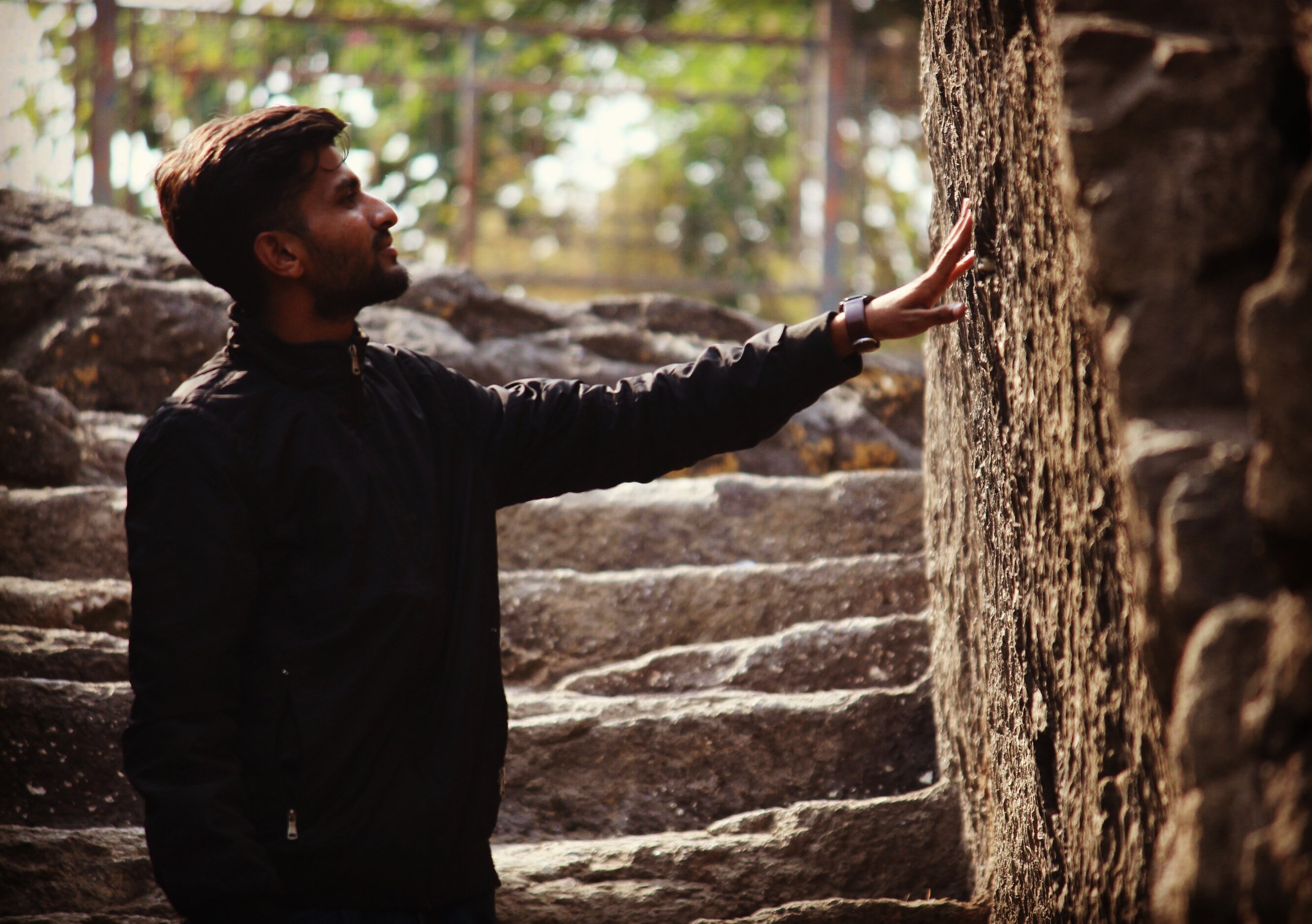 Rahulz7's profile banner image