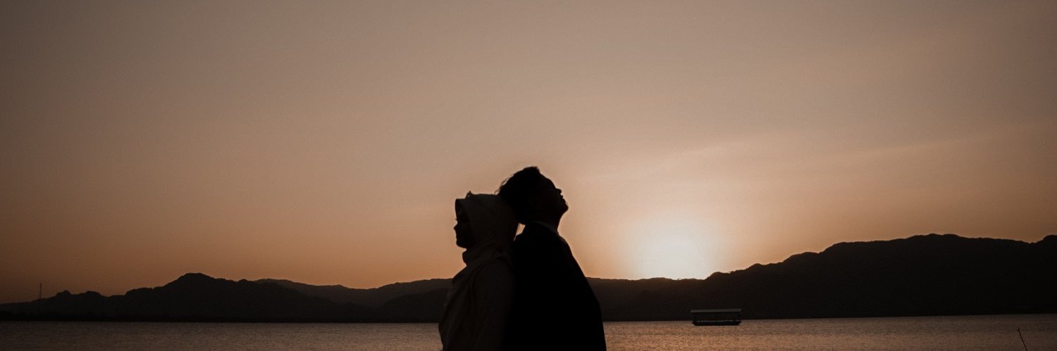 reenabdul's profile banner image