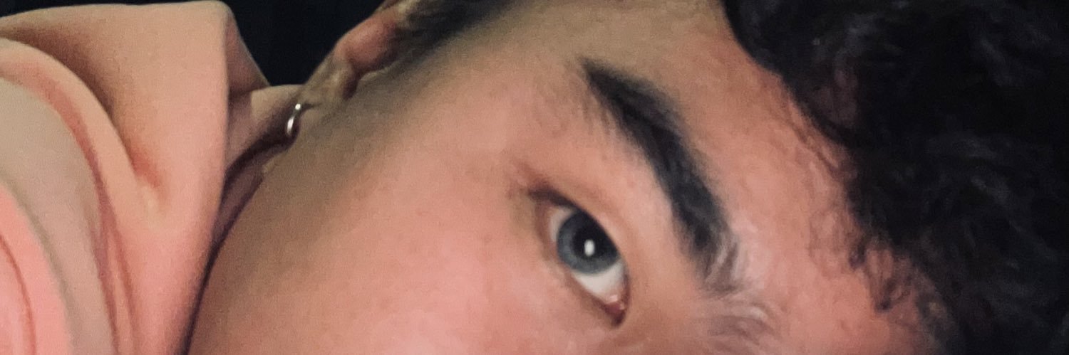 iamaxelong's profile banner image